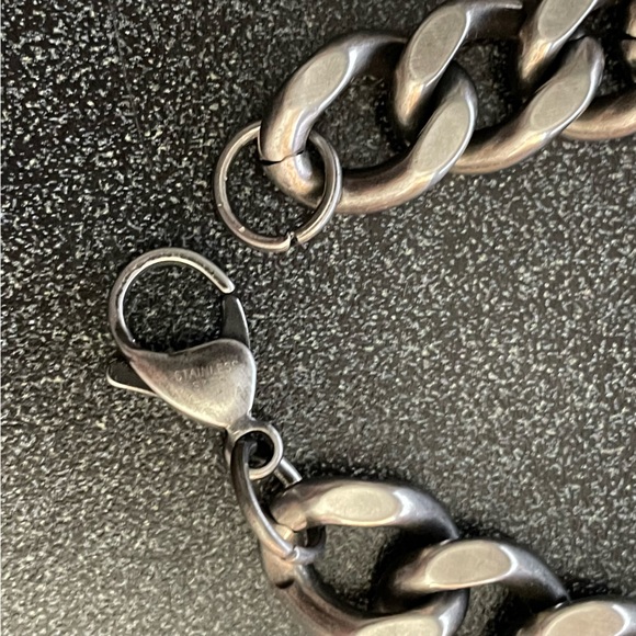 Stainless Steel Bracelet 11mm Cuban Curb Link Heavy Dark Gray - Picture 6 of 10